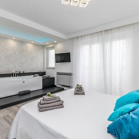 Apartamento Dimora Alighieri Carovigno Exterior foto