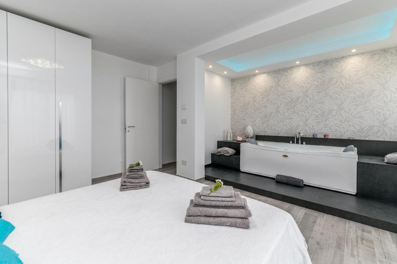 Apartamento Dimora Alighieri Carovigno Exterior foto